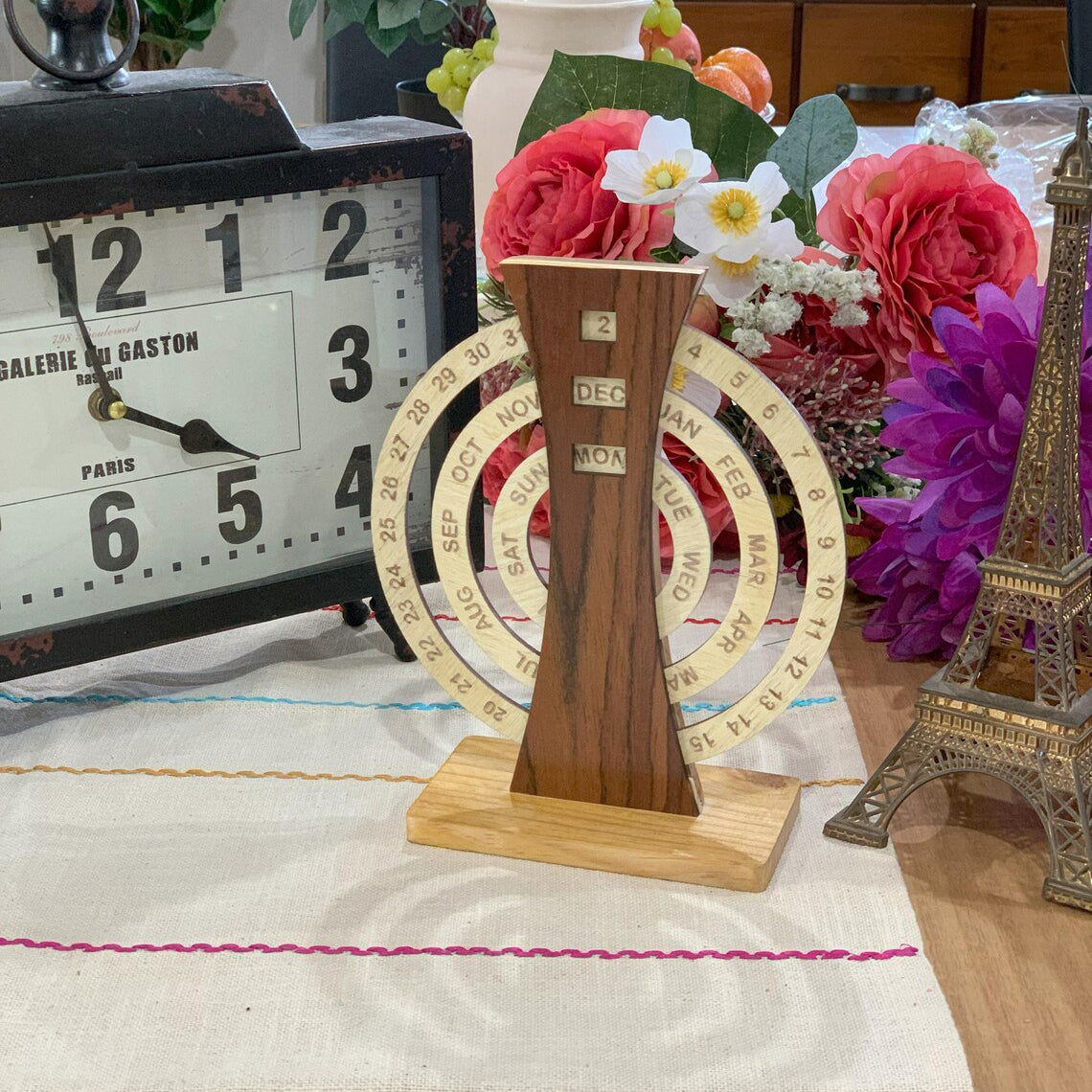 Premium Wooden Calendar D4