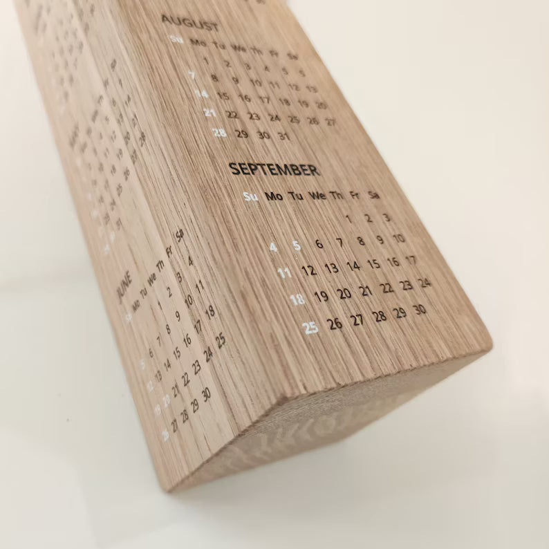 Premium Wooden Calendar D5