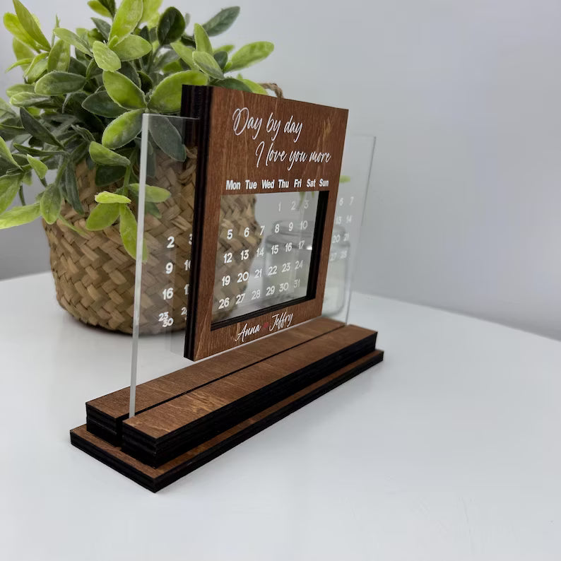 Premium Wooden Calendar D2